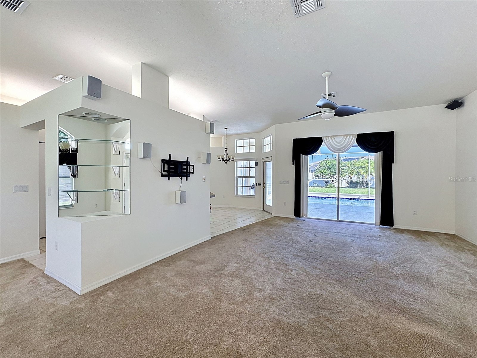 7839 Roundelay Drive New Port Richey FL 34654 W7885632 image5