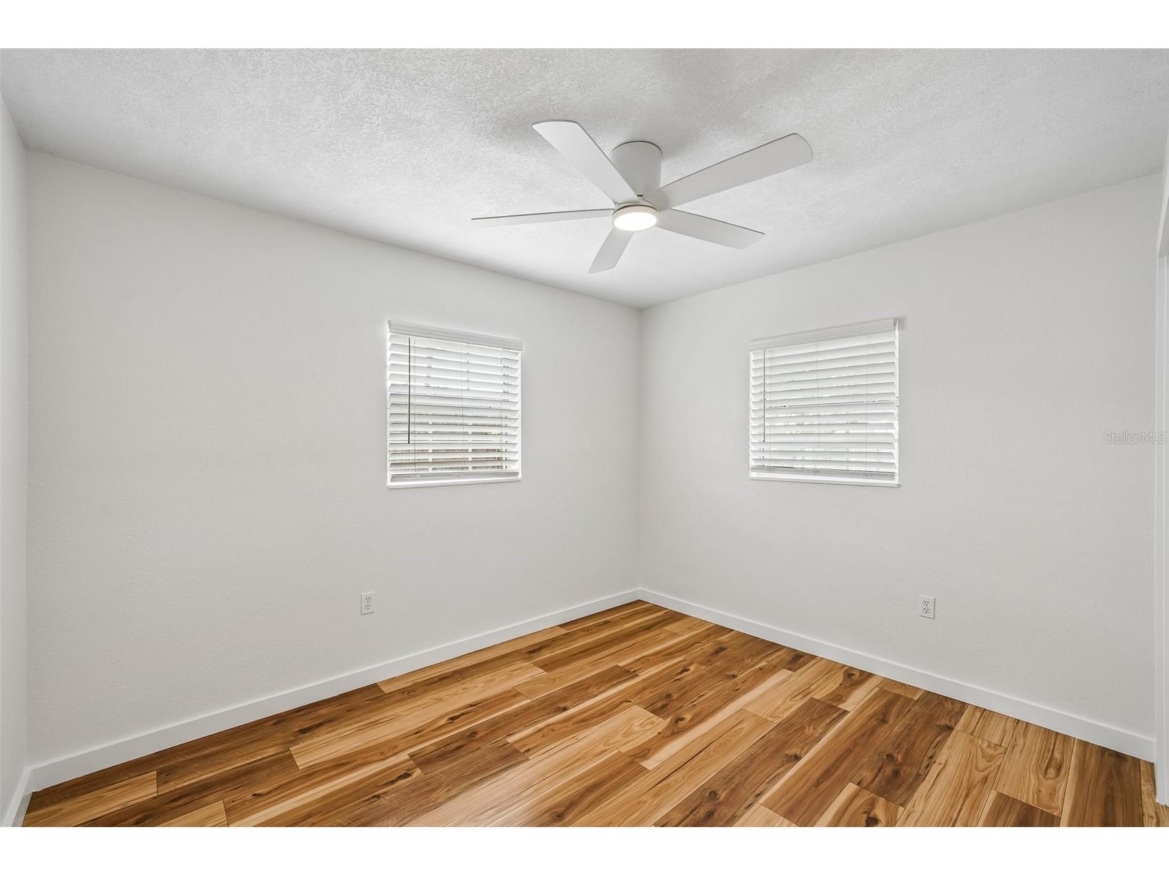 784 87th Avenue N Saint Petersburg FL 33702 TB8507726 image15