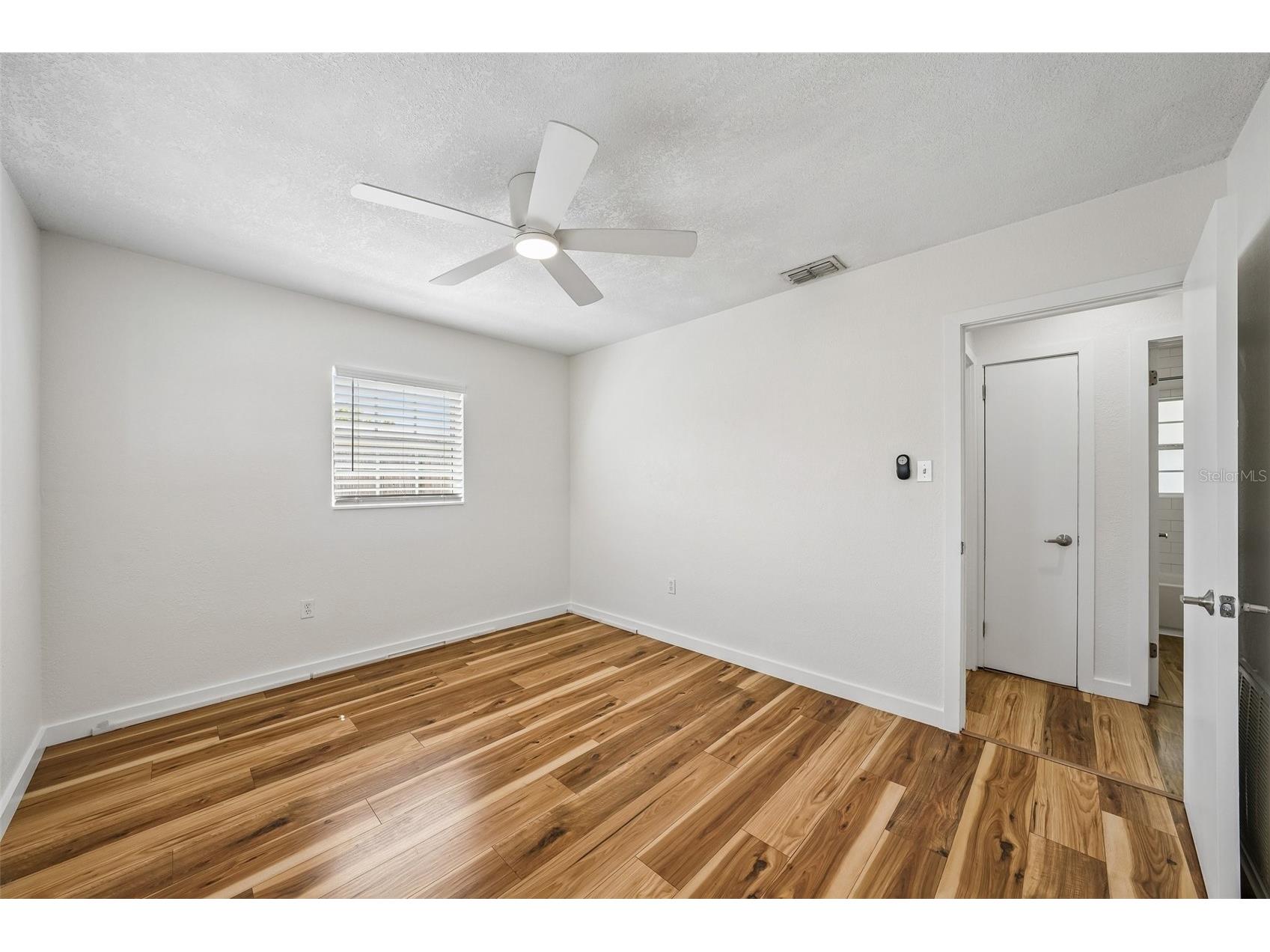 784 87th Avenue N Saint Petersburg FL 33702 TB8507726 image17