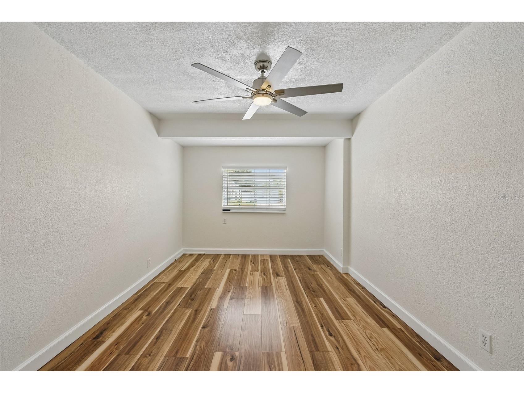 784 87th Avenue N Saint Petersburg FL 33702 TB8507726 image20
