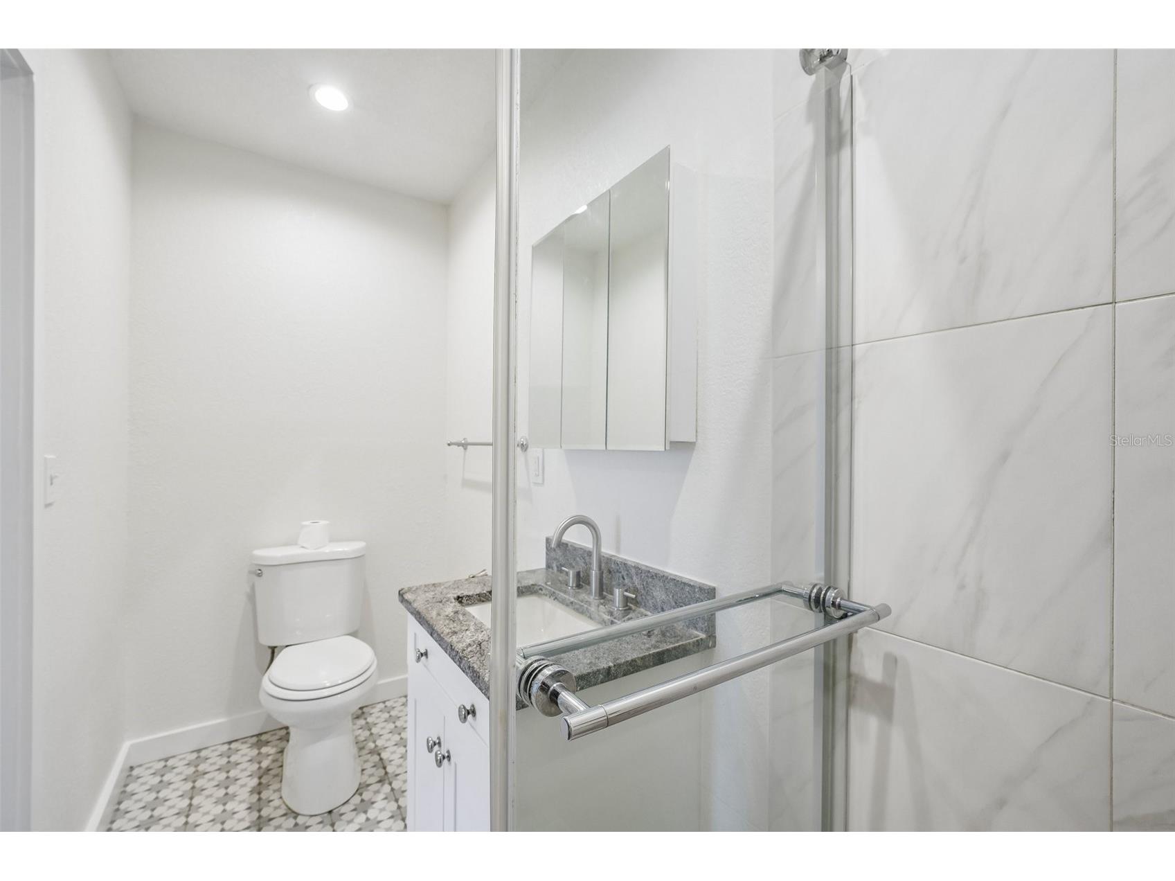 784 87th Avenue N Saint Petersburg FL 33702 TB8507726 image24