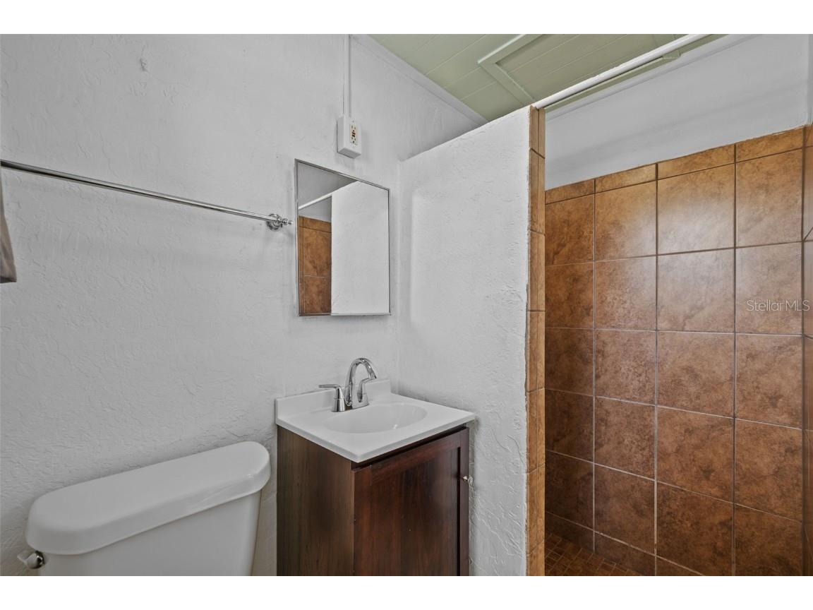 784 S Mccall Road Englewood FL 34223 - LEMON BAY O6328016 image83