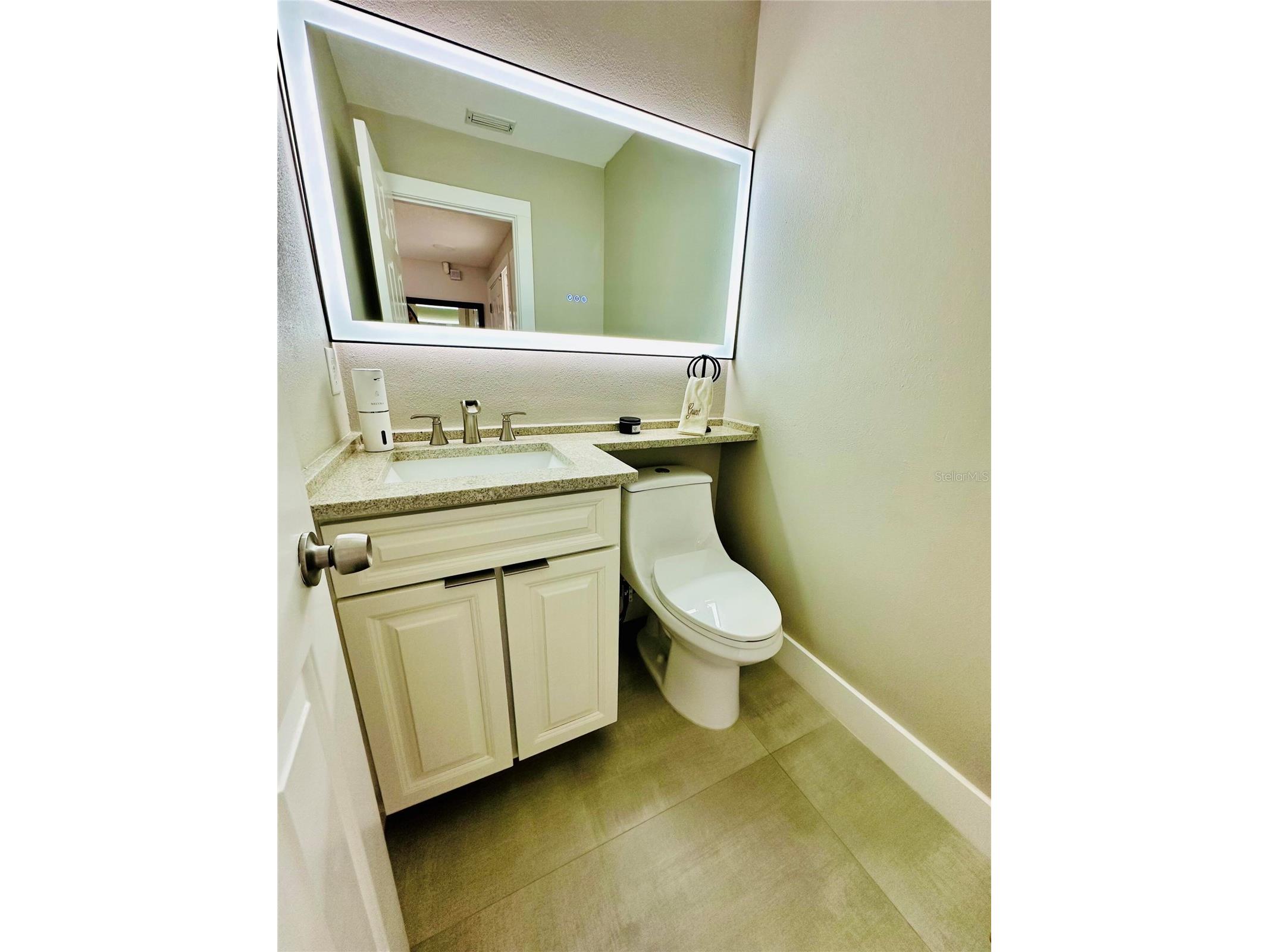 784 S Pennsylvania Avenue Winter Park FL 32789 O6408937 image17