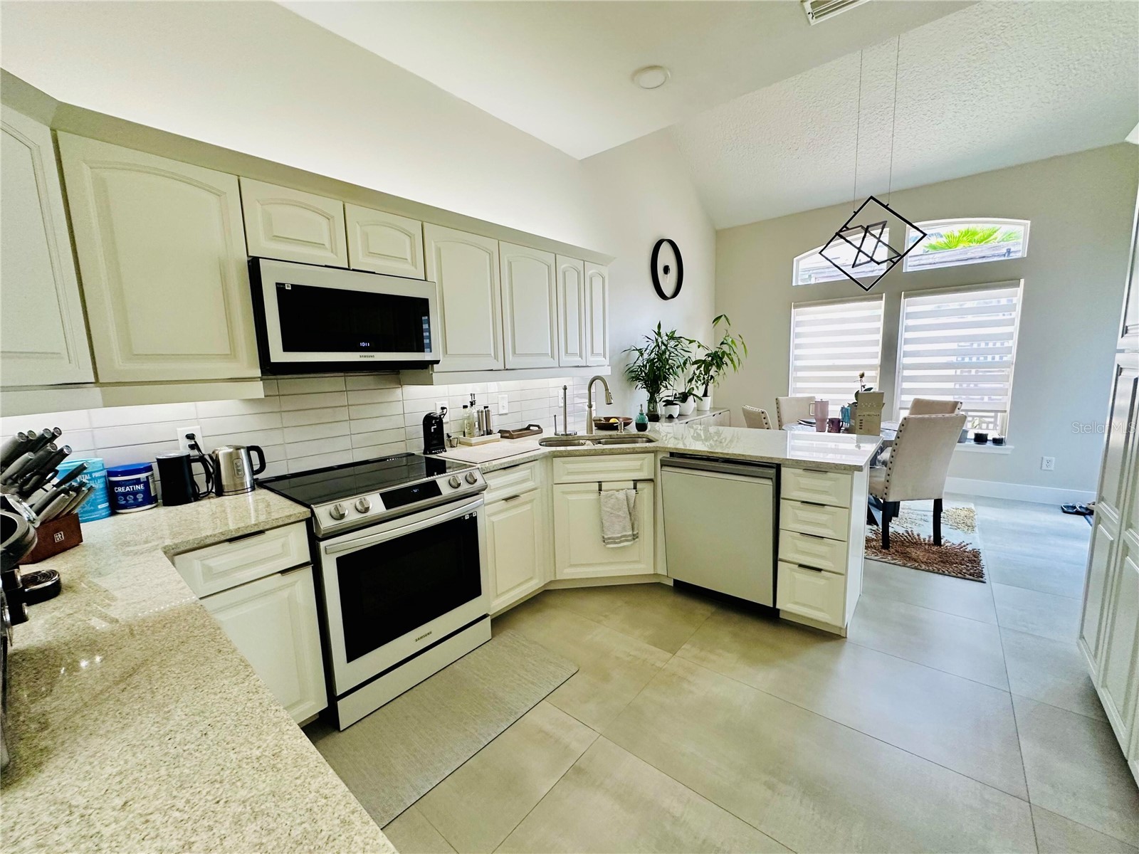 784 S Pennsylvania Avenue Winter Park FL 32789 O6408937 image9
