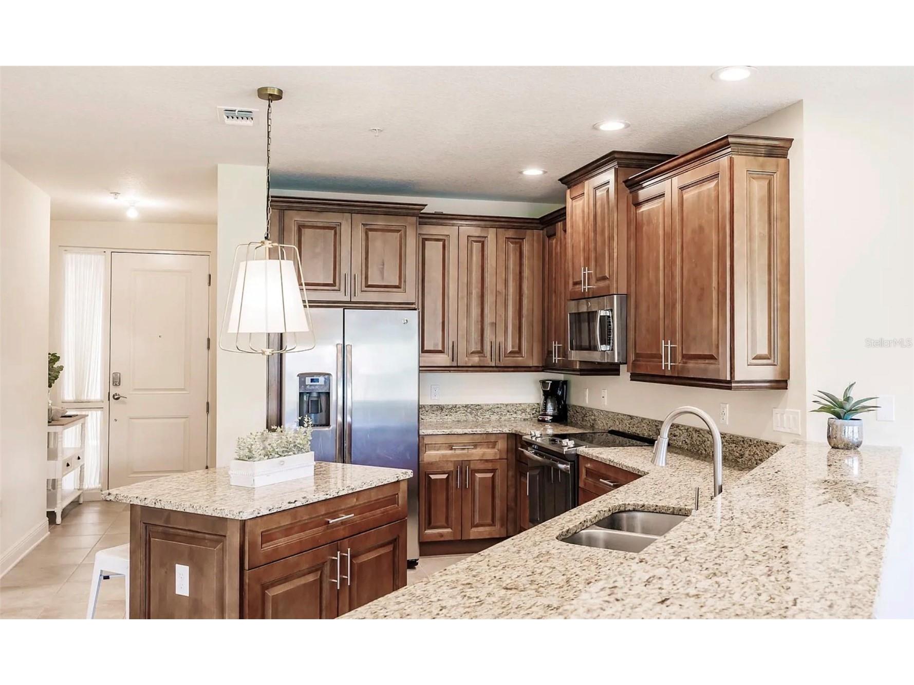 7840 34th Avenue W #102 Bradenton FL 34209 A4691660 image5