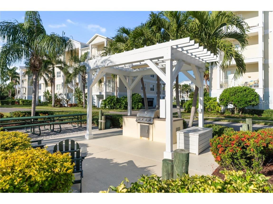 7840 34th Avenue W #103 Bradenton FL 34209 A4672905 image52