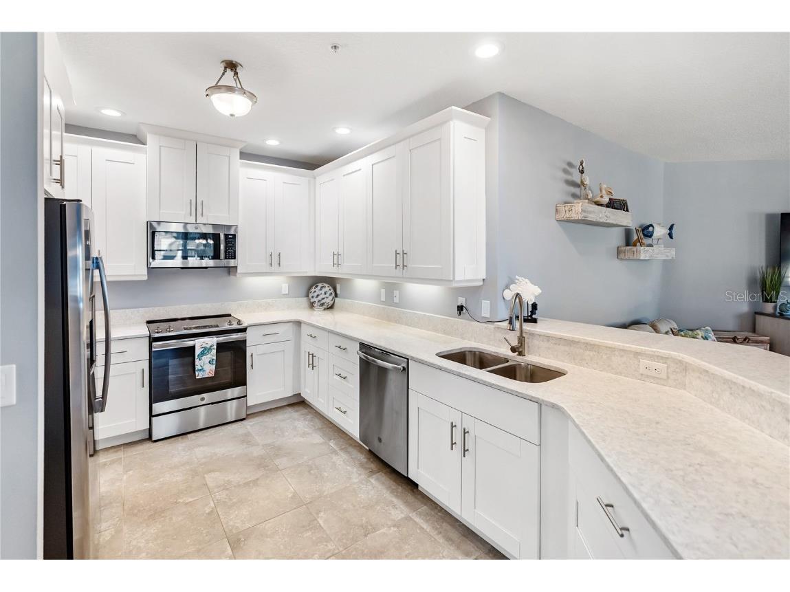 7840 34th Avenue W #103 Bradenton FL 34209 A4672905 image6