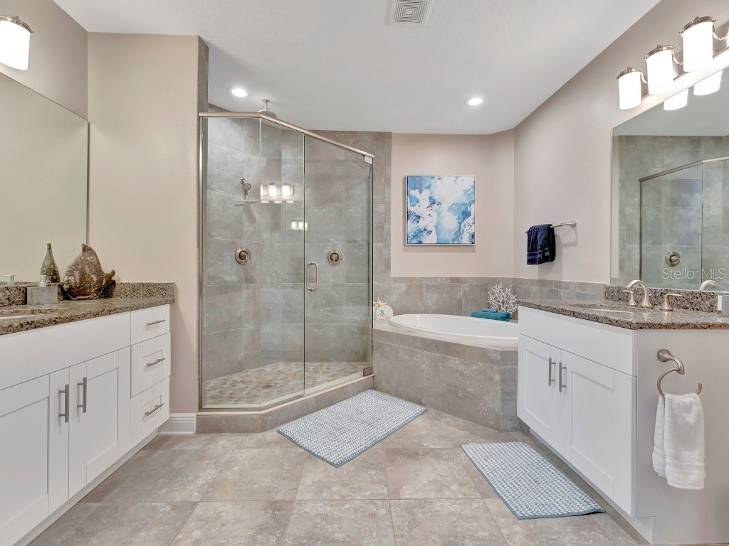 7840 34th Avenue W #202 Bradenton FL 34209 A4615740 image18