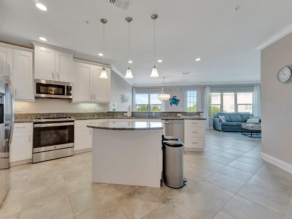 7840 34th Avenue W #202 Bradenton FL 34209 A4615740 image8