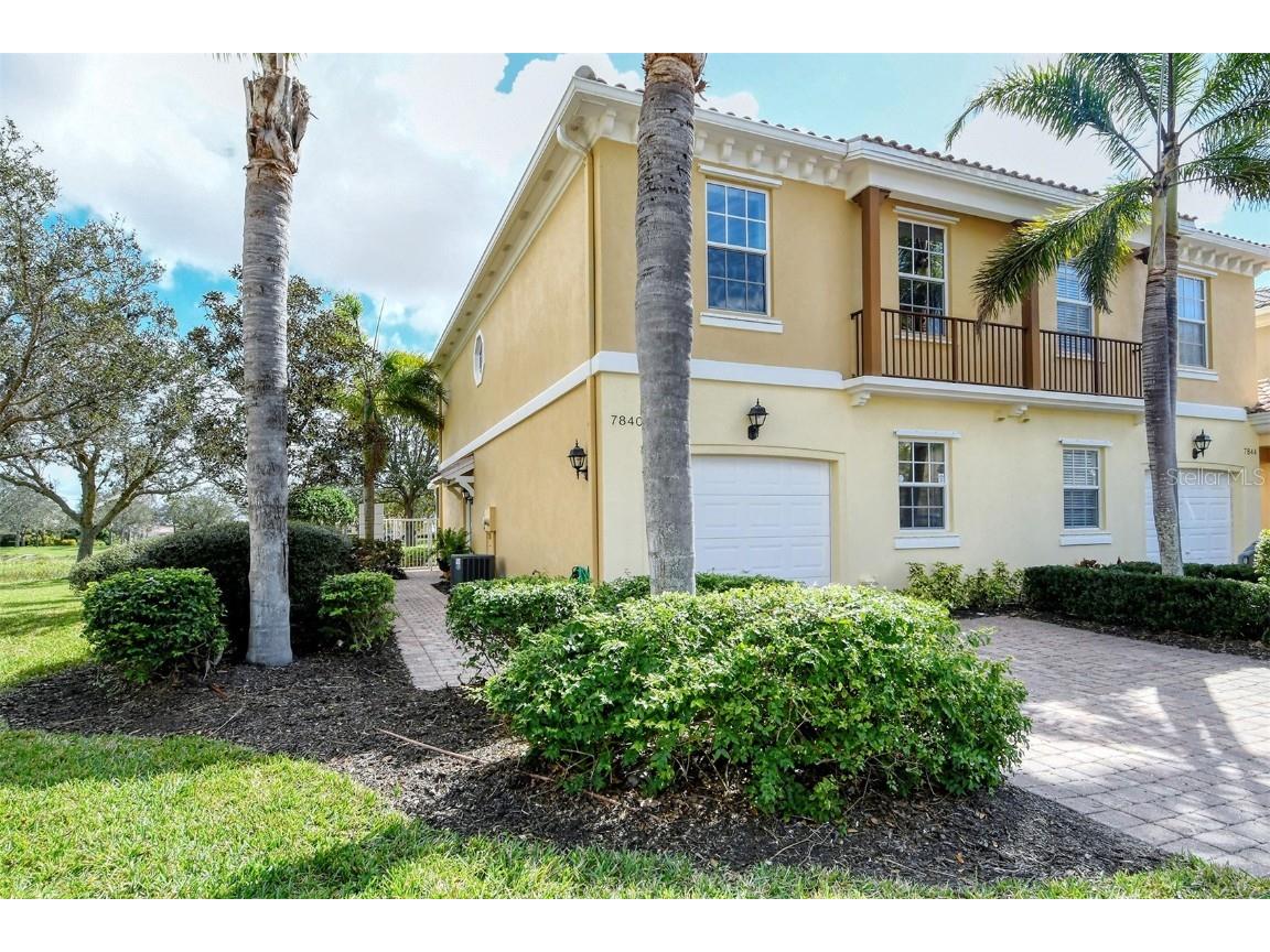 7840 Bergamo Avenue Sarasota FL 34238 A4561861 image1
