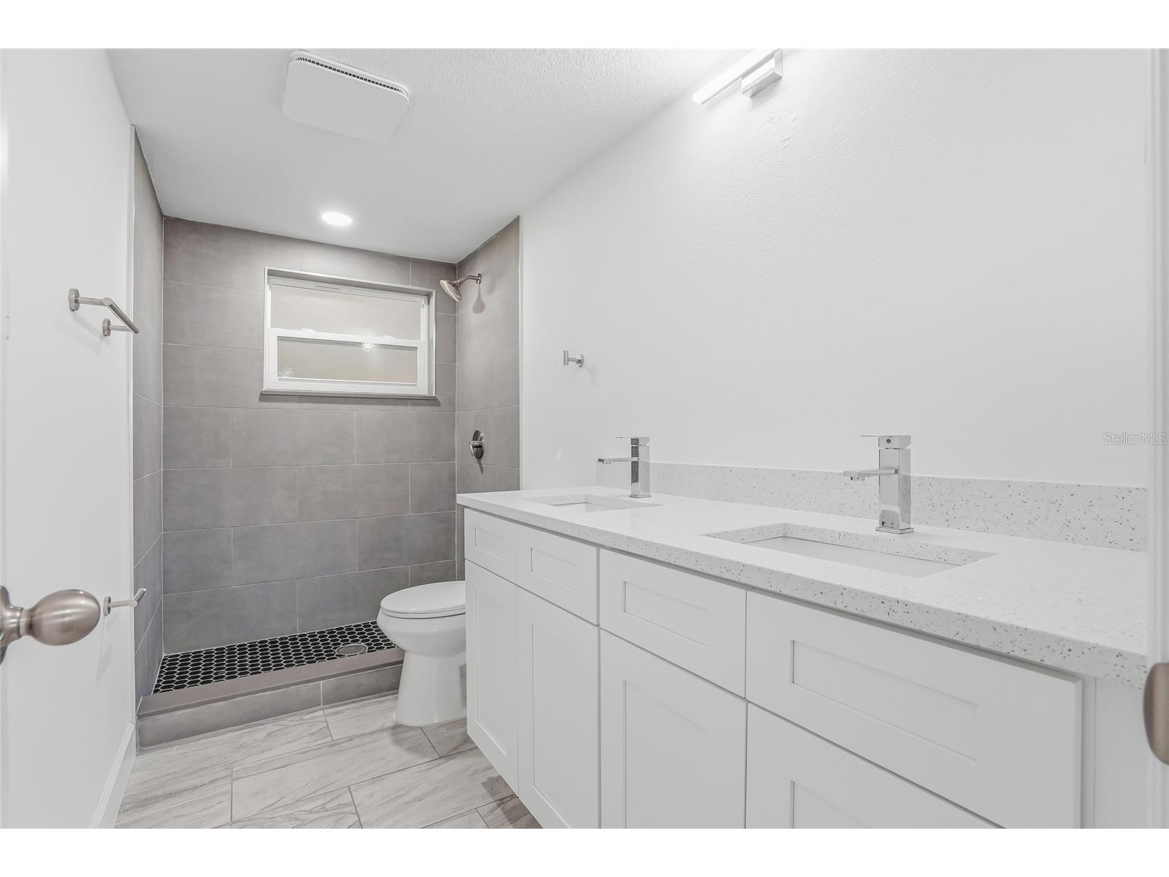 7840 Gulf Way Hudson FL 34667 TB8489517 image26