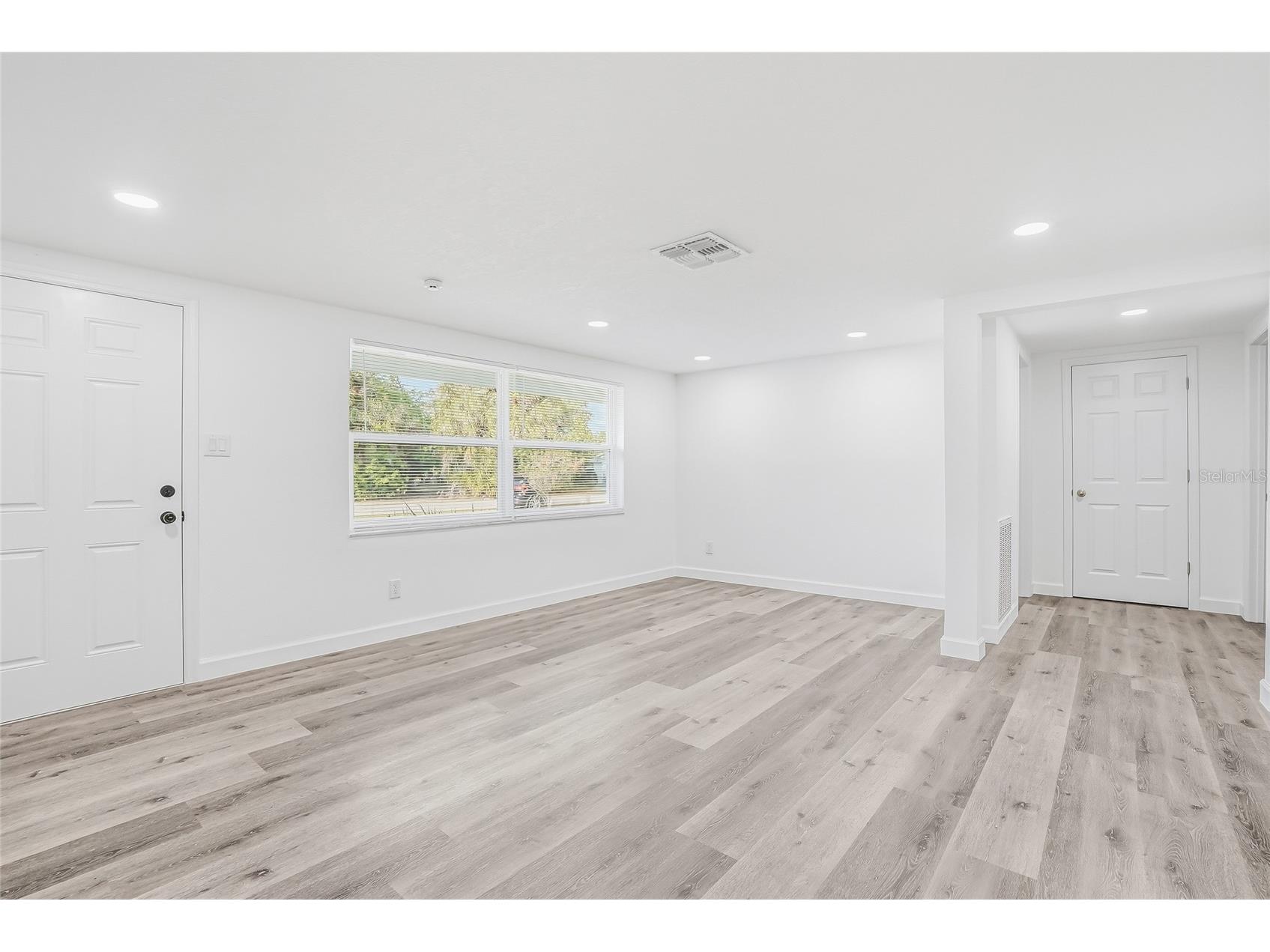 7840 Gulf Way Hudson FL 34667 TB8489517 image4