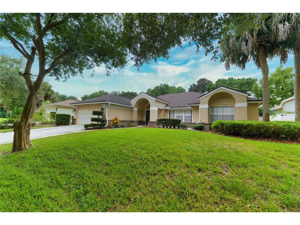 7842 Bridgestone Drive Orlando FL 32835 O6115641 image1