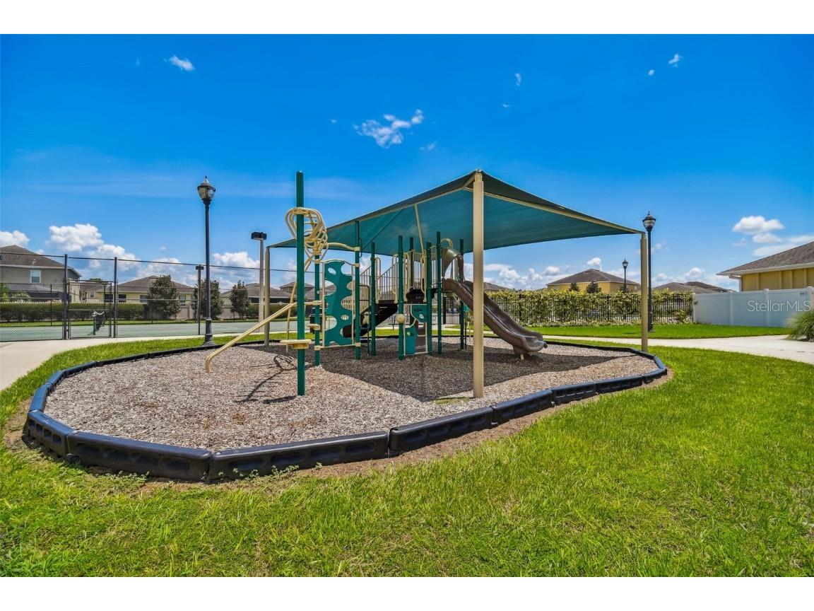 7842 Carriage Pointe Drive Gibsonton FL 33534 TB8405478 image36