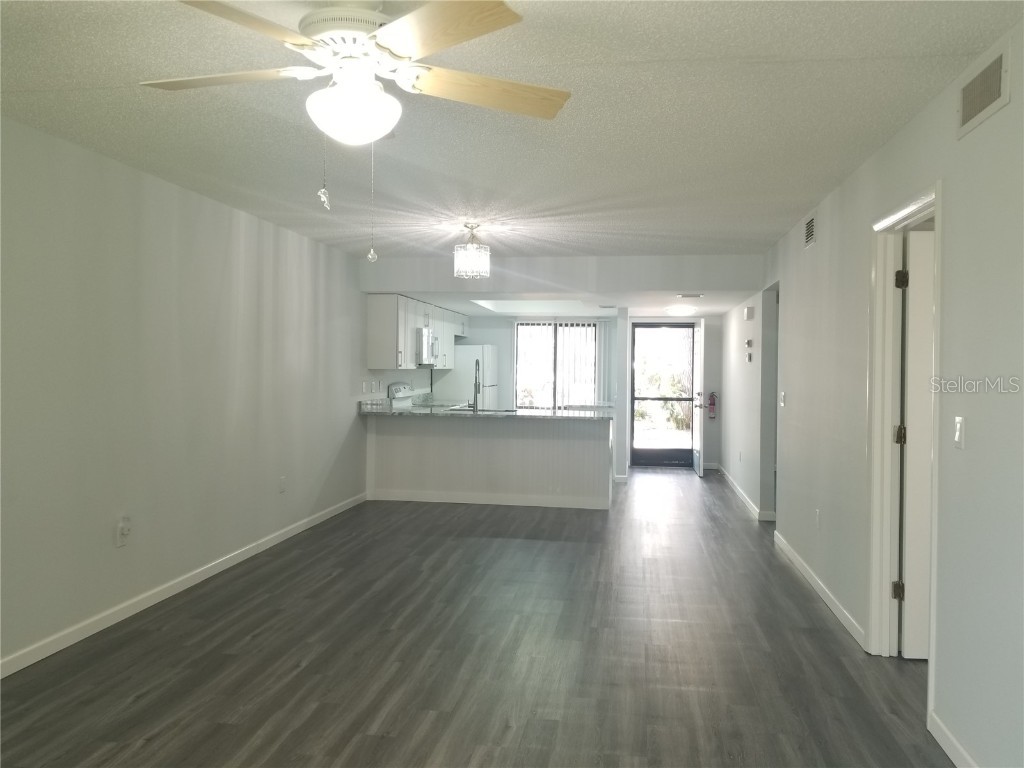 7842 Eagle Creek Drive #7842 Sarasota FL 34243 A4648853 image11