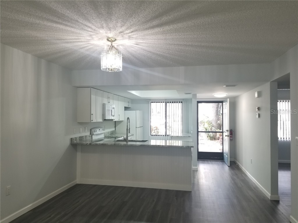 7842 Eagle Creek Drive #7842 Sarasota FL 34243 A4648853 image13