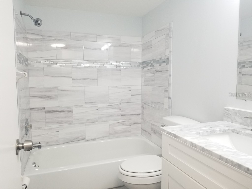 7842 Eagle Creek Drive #7842 Sarasota FL 34243 A4648853 image28