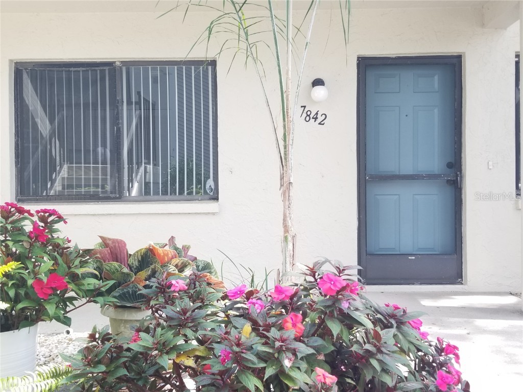 7842 Eagle Creek Drive #7842 Sarasota FL 34243 A4648853 image3
