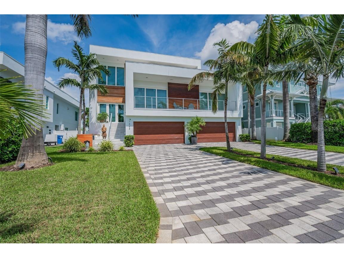 7843 10th Avenue S Saint Petersburg FL 33707 - BOCA CIEGA BAY TB8420013 image1