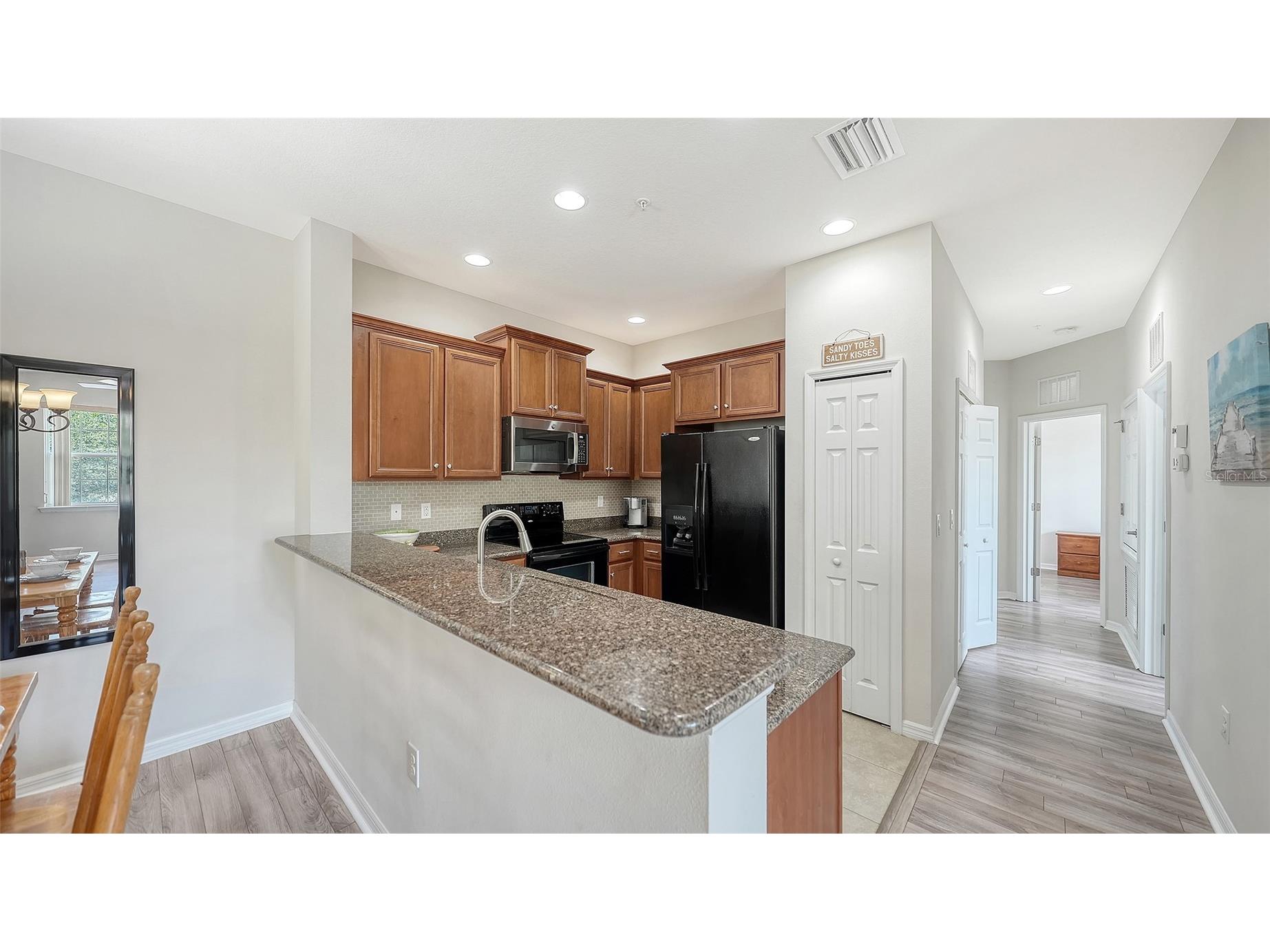 7843 Moonstone Drive #24-202 Sarasota FL 34233 A4692944 image8