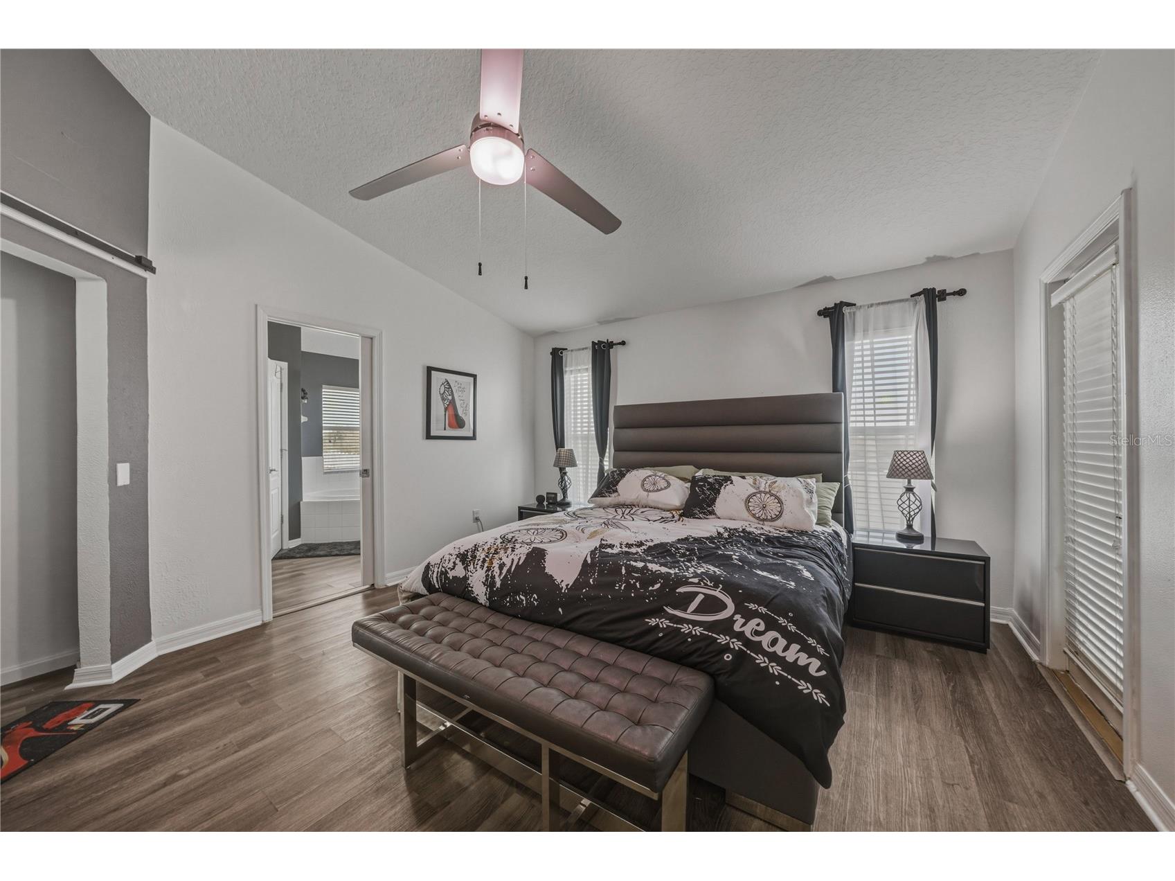 7845 Merchantville Circle Zephyrhills FL 33540 TB8481517 image33