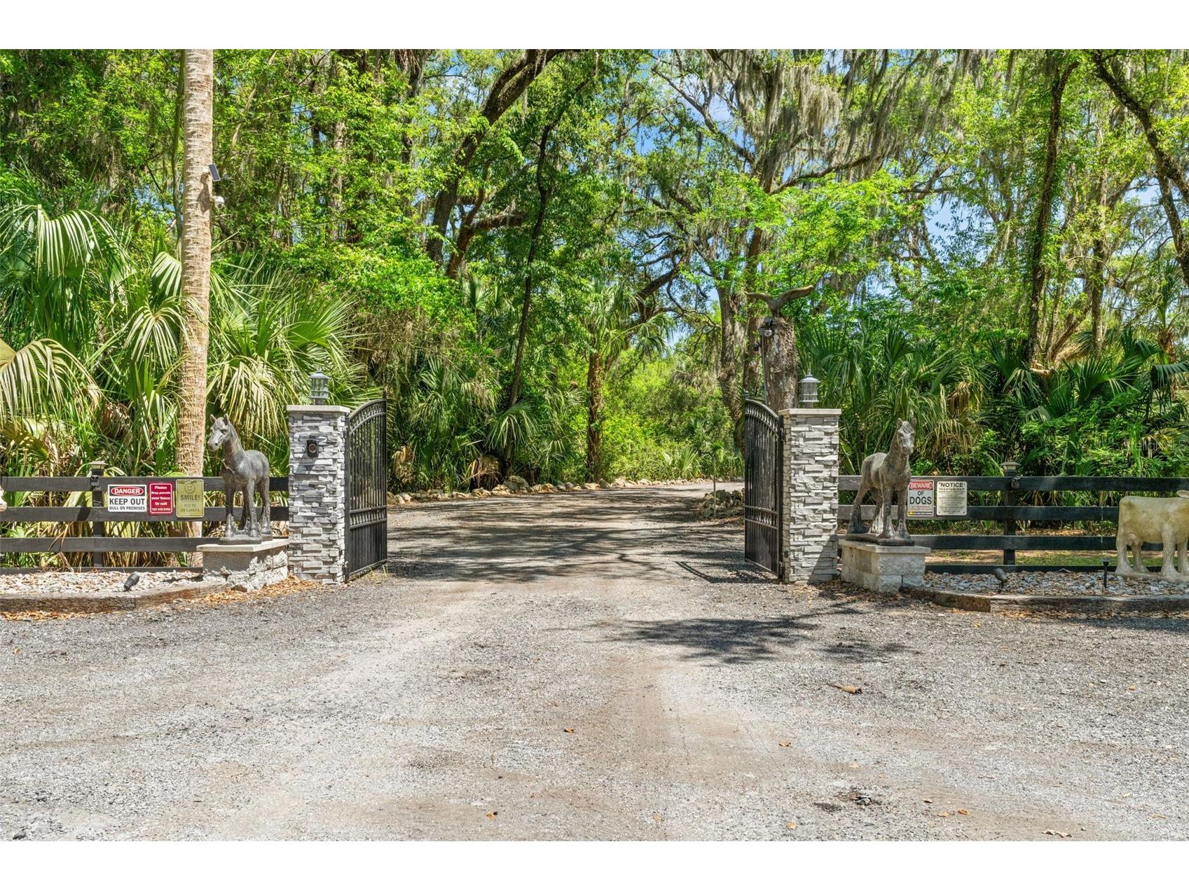 7845 N Flame Vine Way Crystal River FL 34428 W7885248 image7