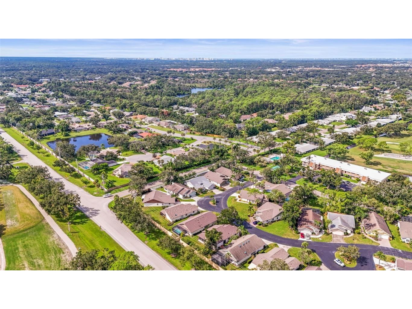 7845 Pine Trace Drive Sarasota FL 34243 A4665103 image47