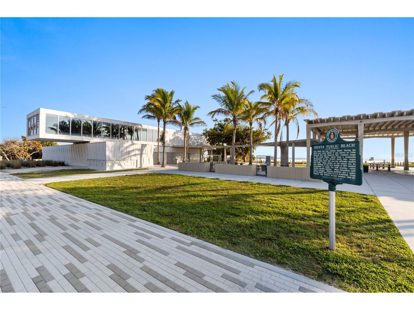 7845 Pine Trace Drive Sarasota FL 34243 A4665103 image60