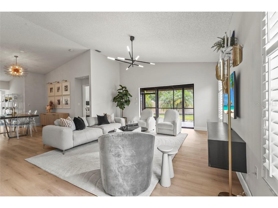 7845 Pine Trace Drive Sarasota FL 34243 A4665103 image8