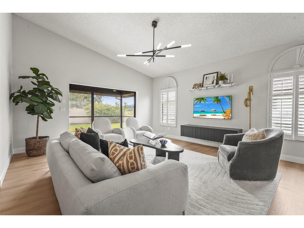 7845 Pine Trace Drive Sarasota FL 34243 A4665103 image9