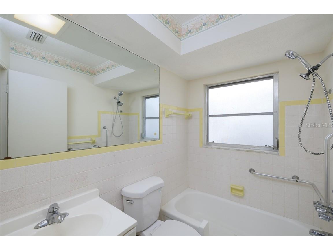 7847 39th Terrace N Saint Petersburg FL 33709 TB8353932 image13