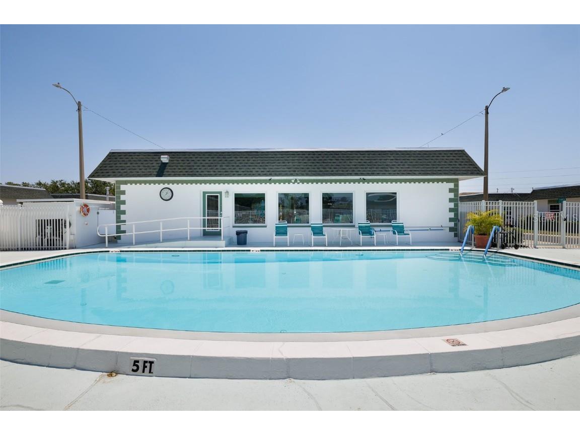 7847 39th Terrace N Saint Petersburg FL 33709 TB8353932 image17