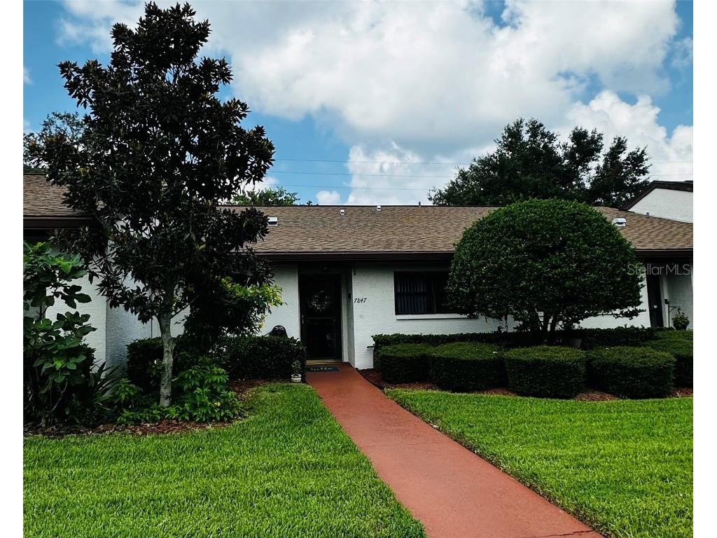 7847 Radcliffe Circle #103 Port Richey FL 34668 W7857573 image1