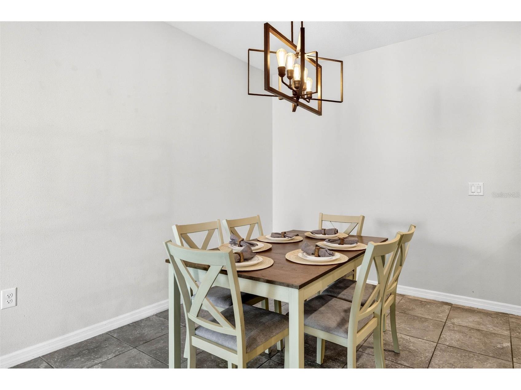 7847 Stonebrook Circle Wesley Chapel FL 33545 TB8431431 image14