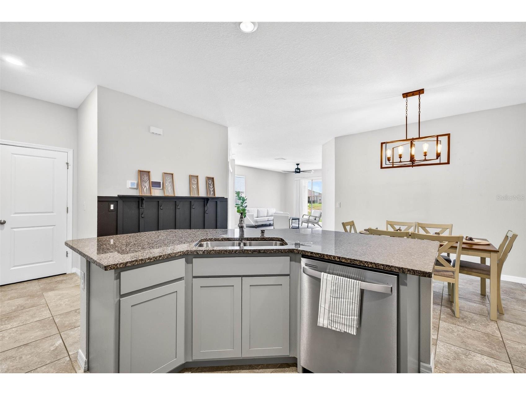 7847 Stonebrook Circle Wesley Chapel FL 33545 TB8431431 image18