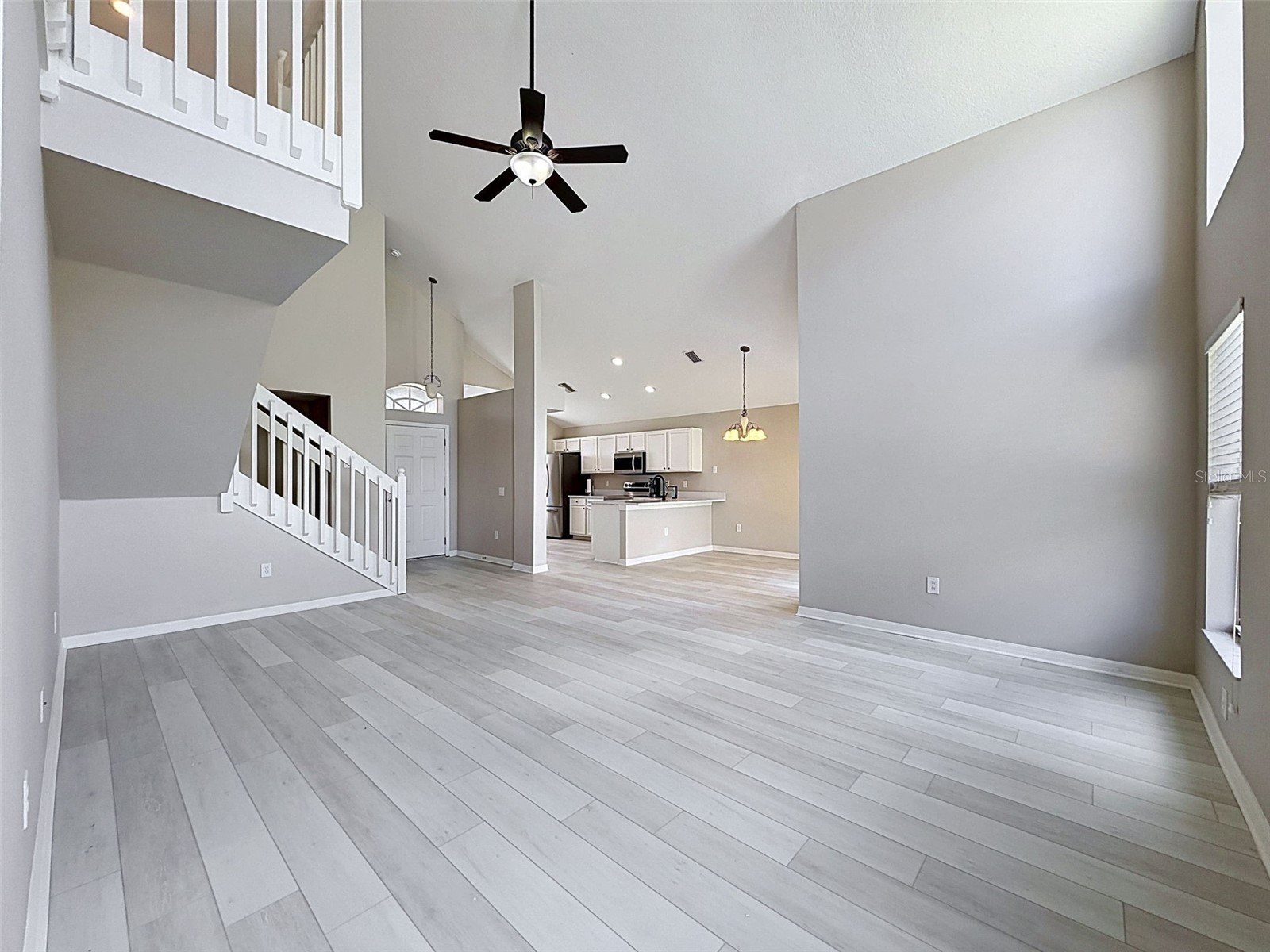 7848 Merchantville Cir Zephyrhills FL 33540 W7886569 image7