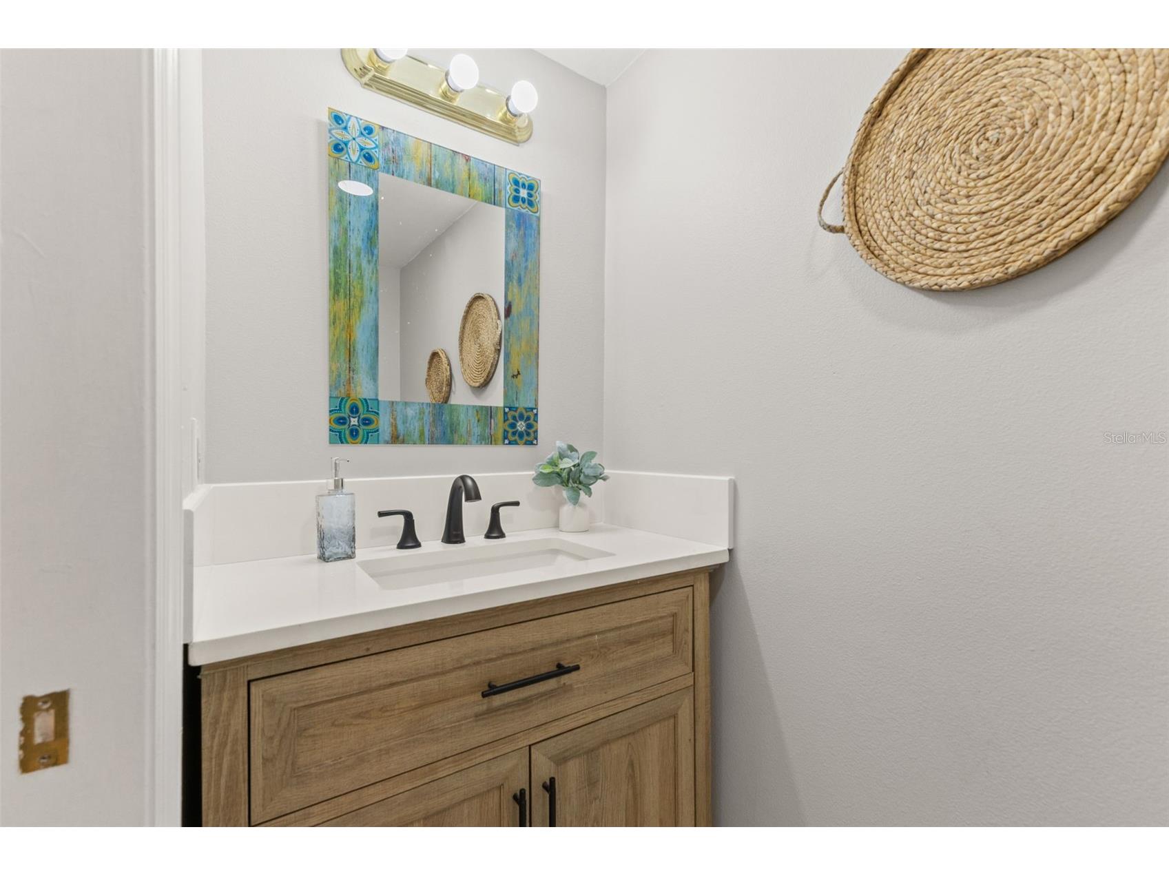 785 23rd Avenue N Saint Petersburg FL 33704 TB8444992 image20