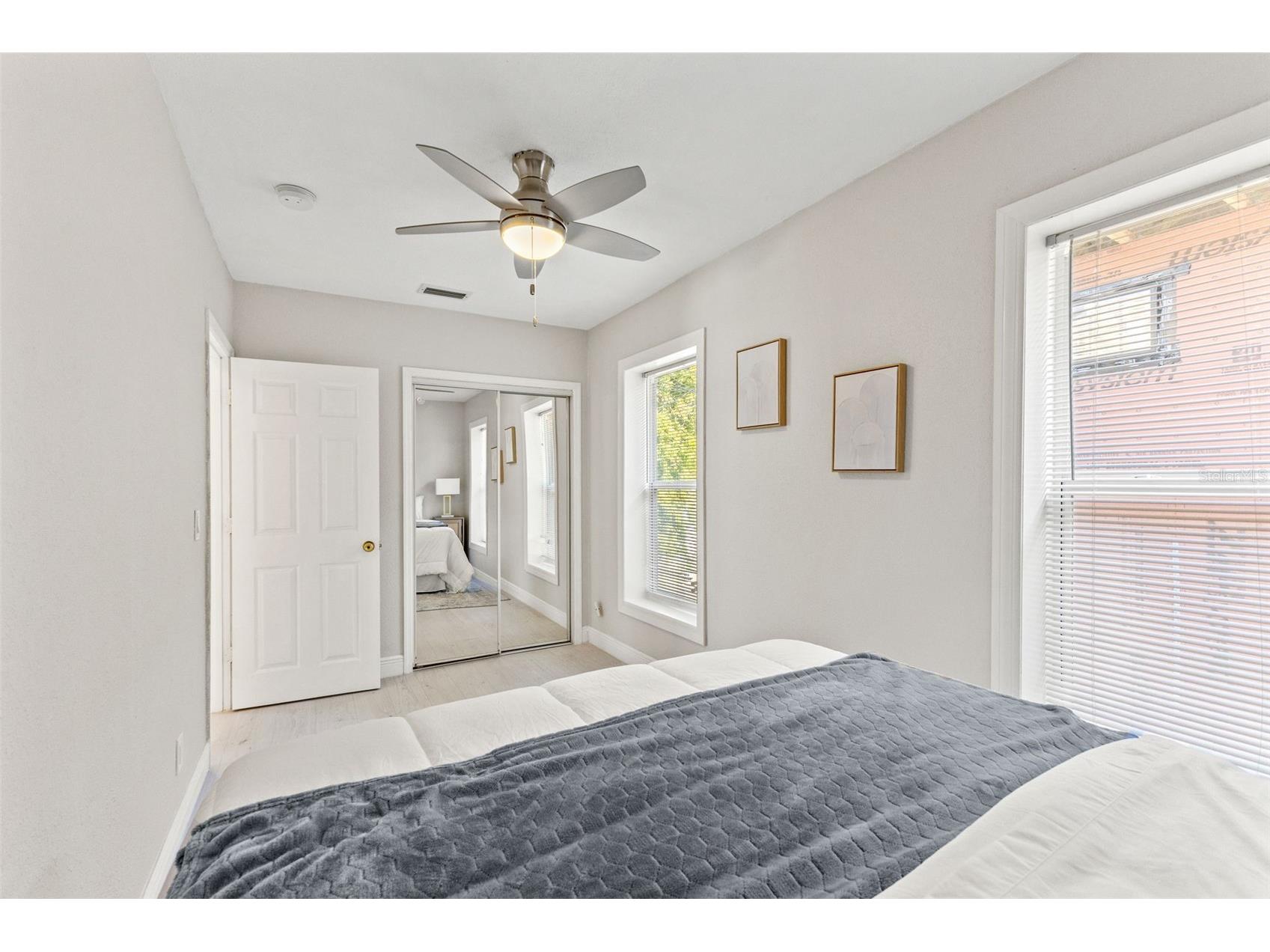 785 23rd Avenue N Saint Petersburg FL 33704 TB8444992 image32