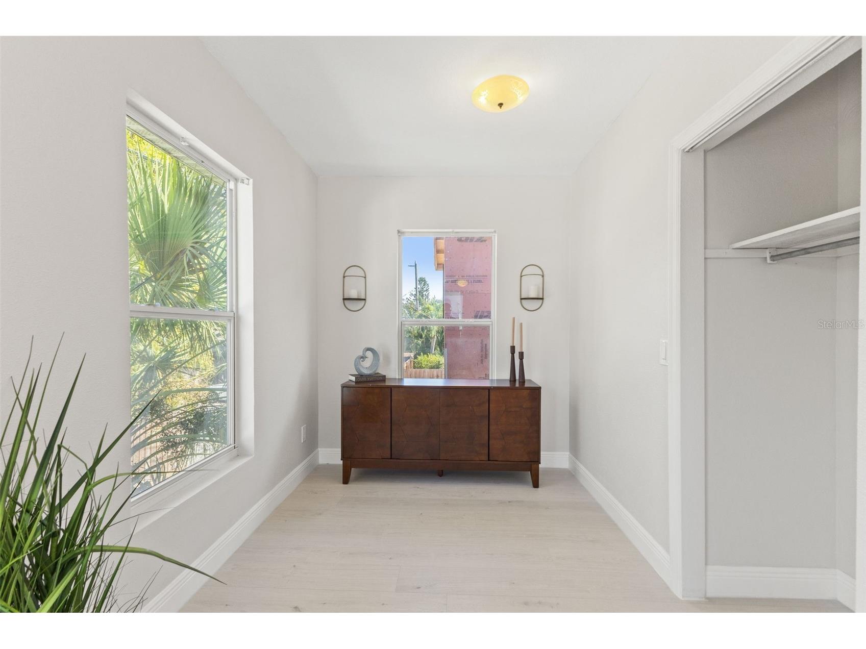 785 23rd Avenue N Saint Petersburg FL 33704 TB8444992 image36