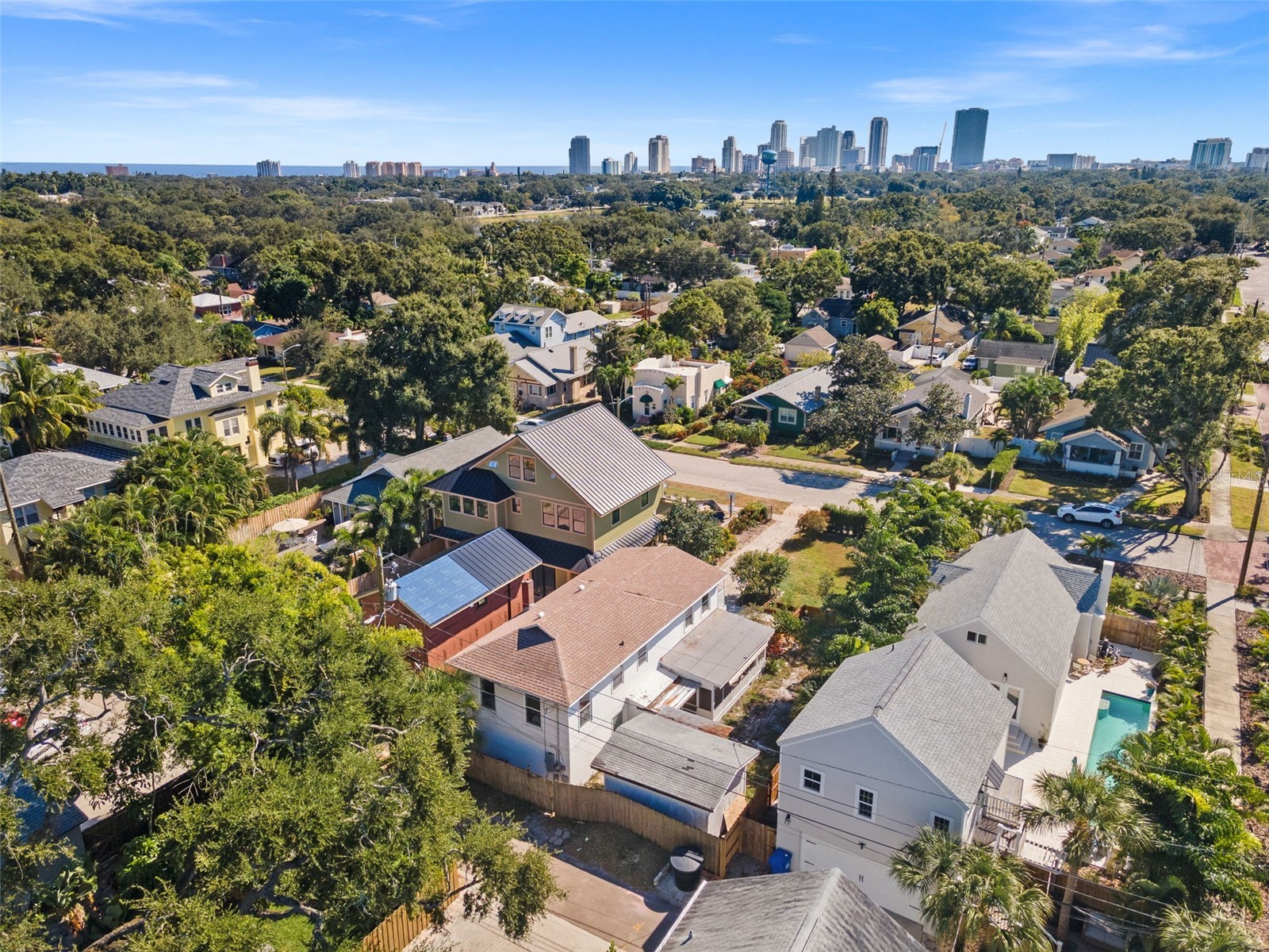 785 23rd Avenue N Saint Petersburg FL 33704 TB8444992 image50