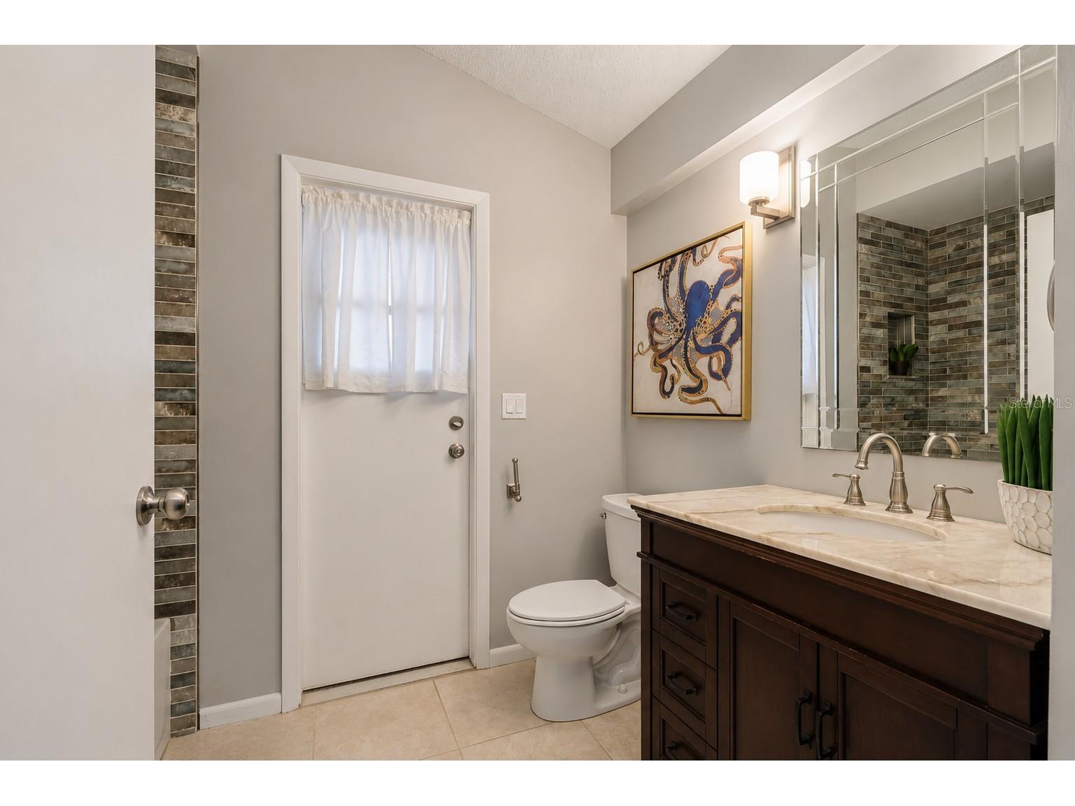 785 Centerwood Drive Tarpon Springs FL 34688 TB8529279 image37