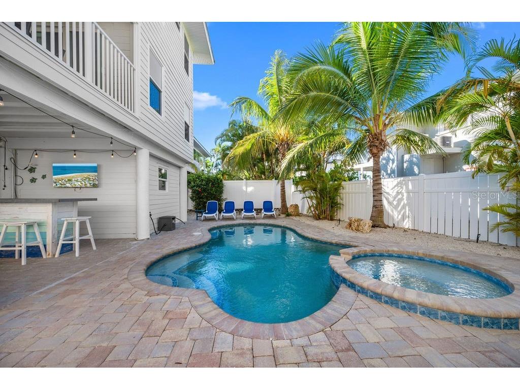 785 Jacaranda Road Anna Maria FL 34216 A4644607 image5