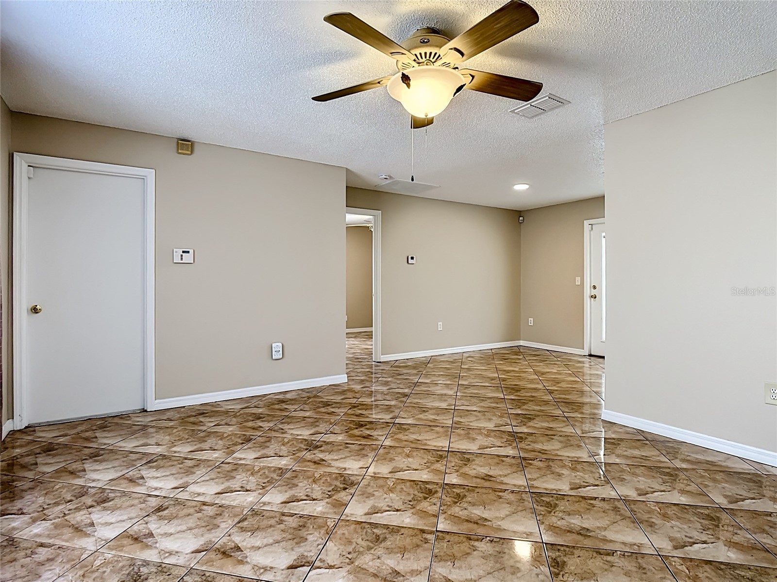 785 Mink Court Kissimmee FL 34759 S5149401 image4