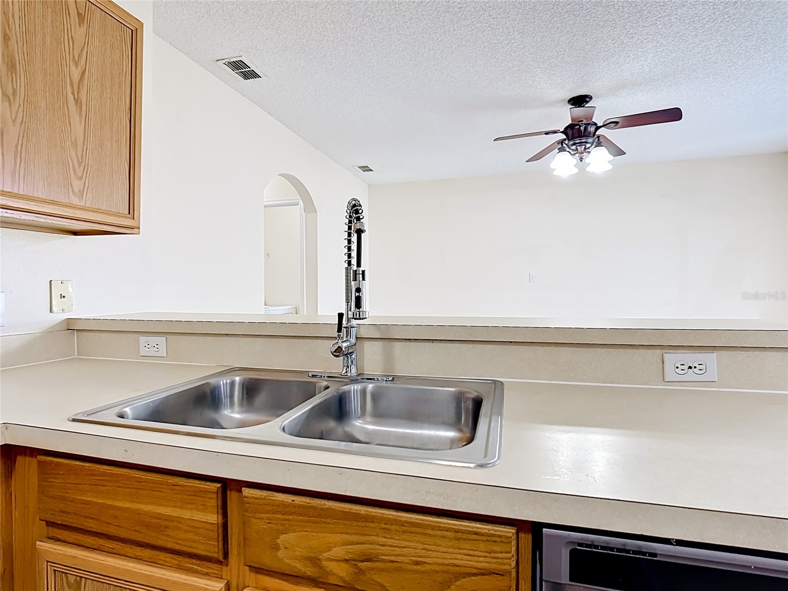 785 Squirrel Court Kissimmee FL 34759 S5149618 image16