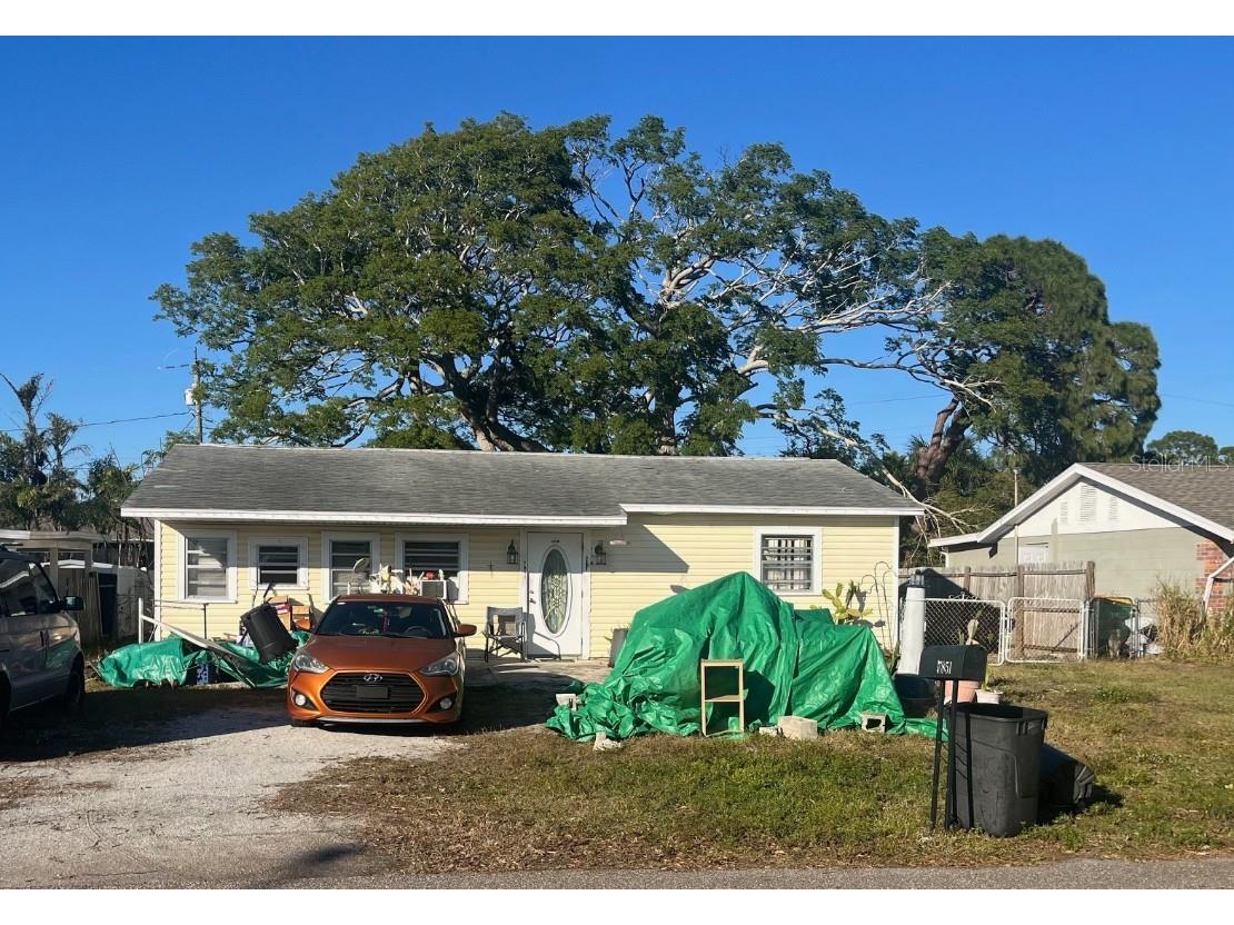 7851 40th Avenue N Saint Petersburg FL 33709 TB8335952 image1