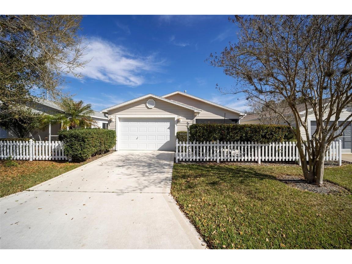 7851 SE 173rd Panorama Place The Villages FL 32162 OM656918 image1