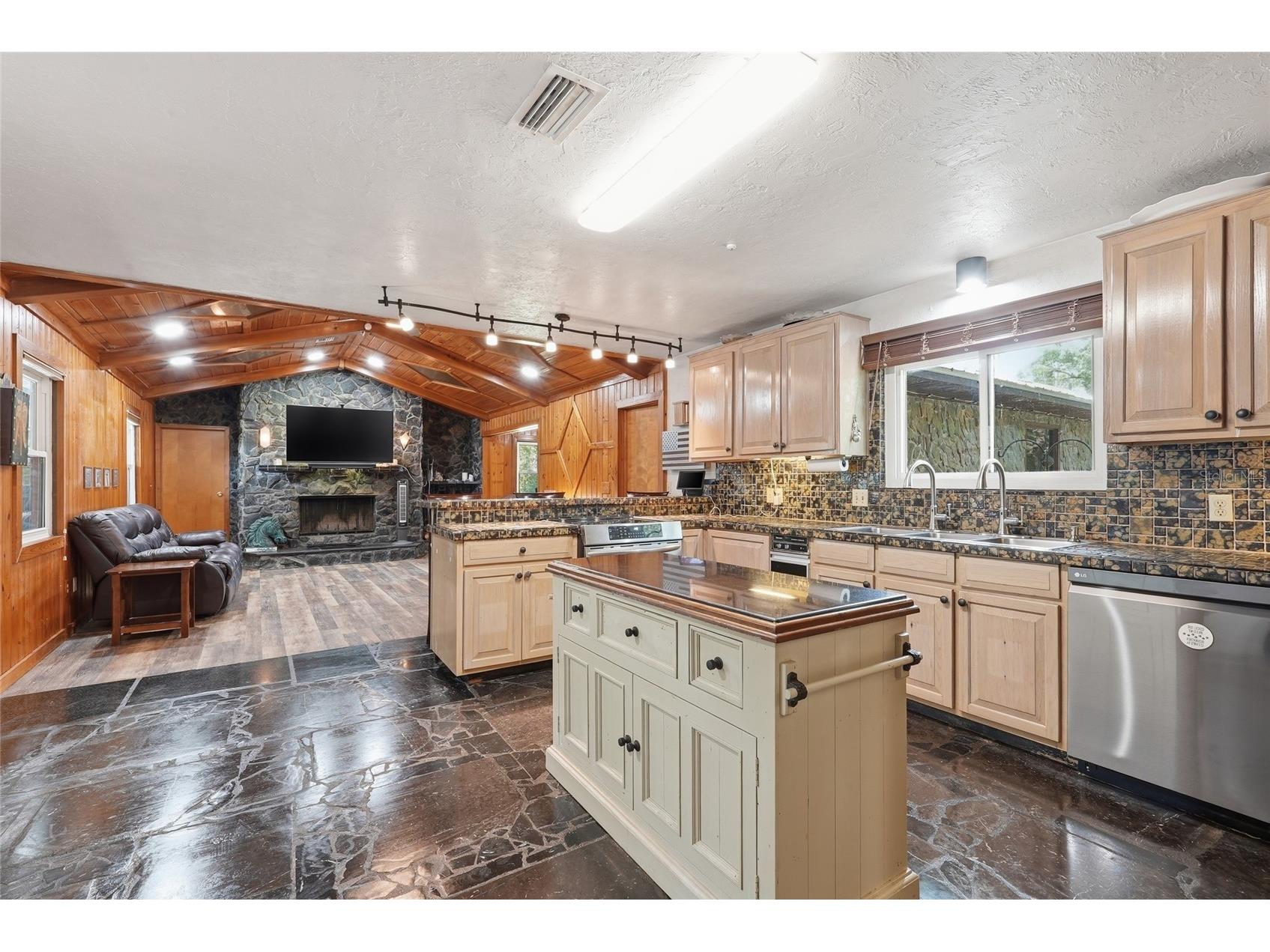 7851 SW County Road 796 Lake Butler FL 32054 GC540369 image32