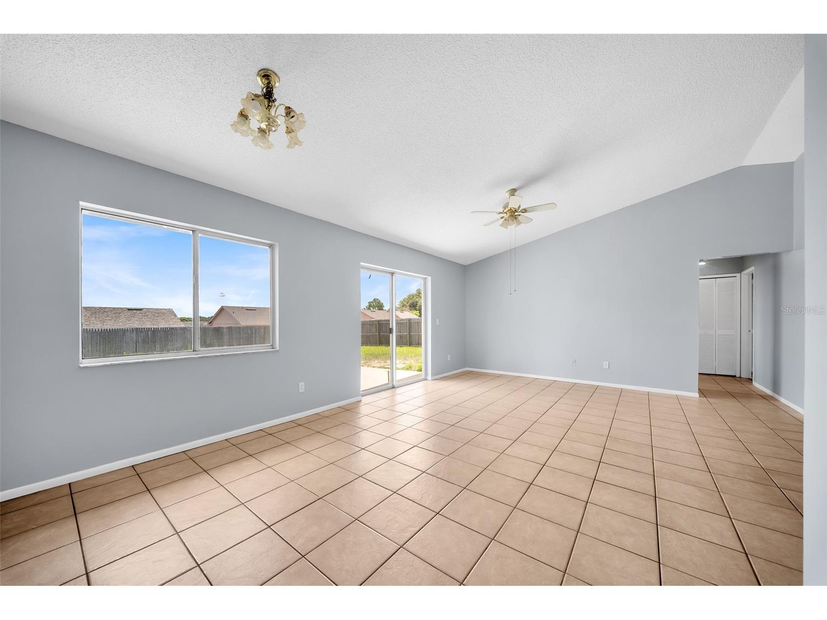 7853 Kensingham Court Orlando FL 32835 O6422289 image10