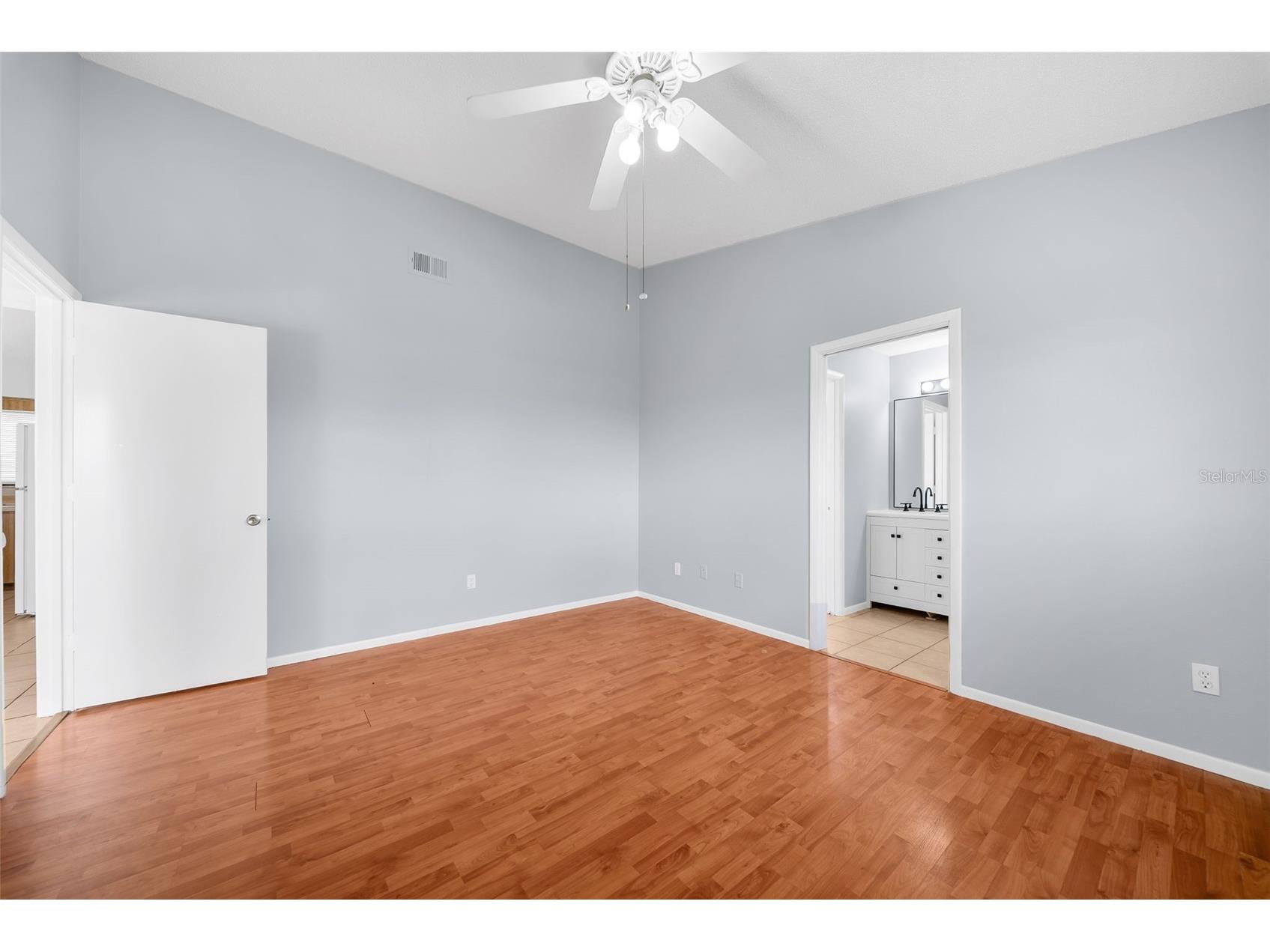7853 Kensingham Court Orlando FL 32835 O6422289 image17