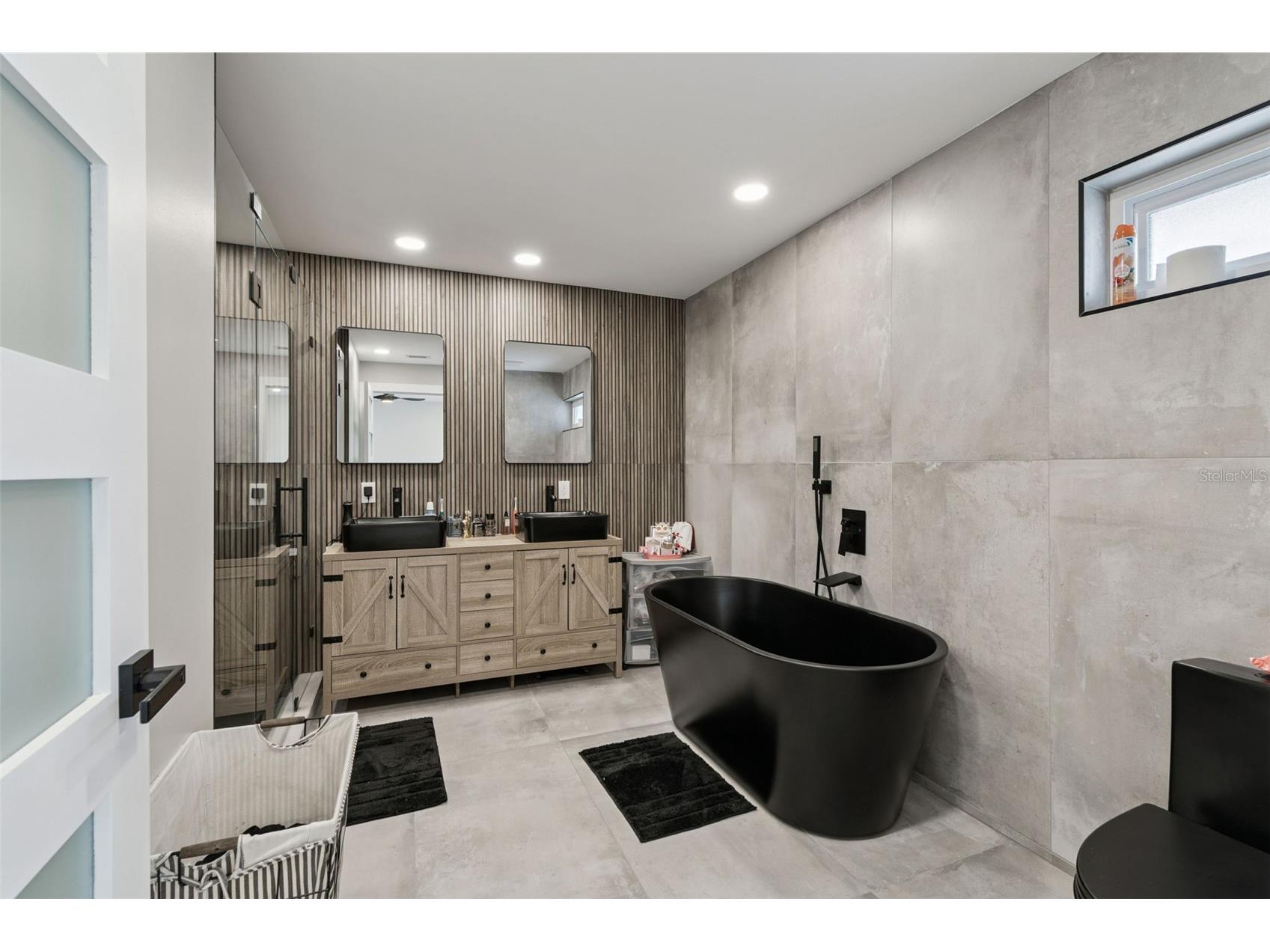 7853 Sundown Drive Saint Petersburg FL 33709 TB8455061 image30